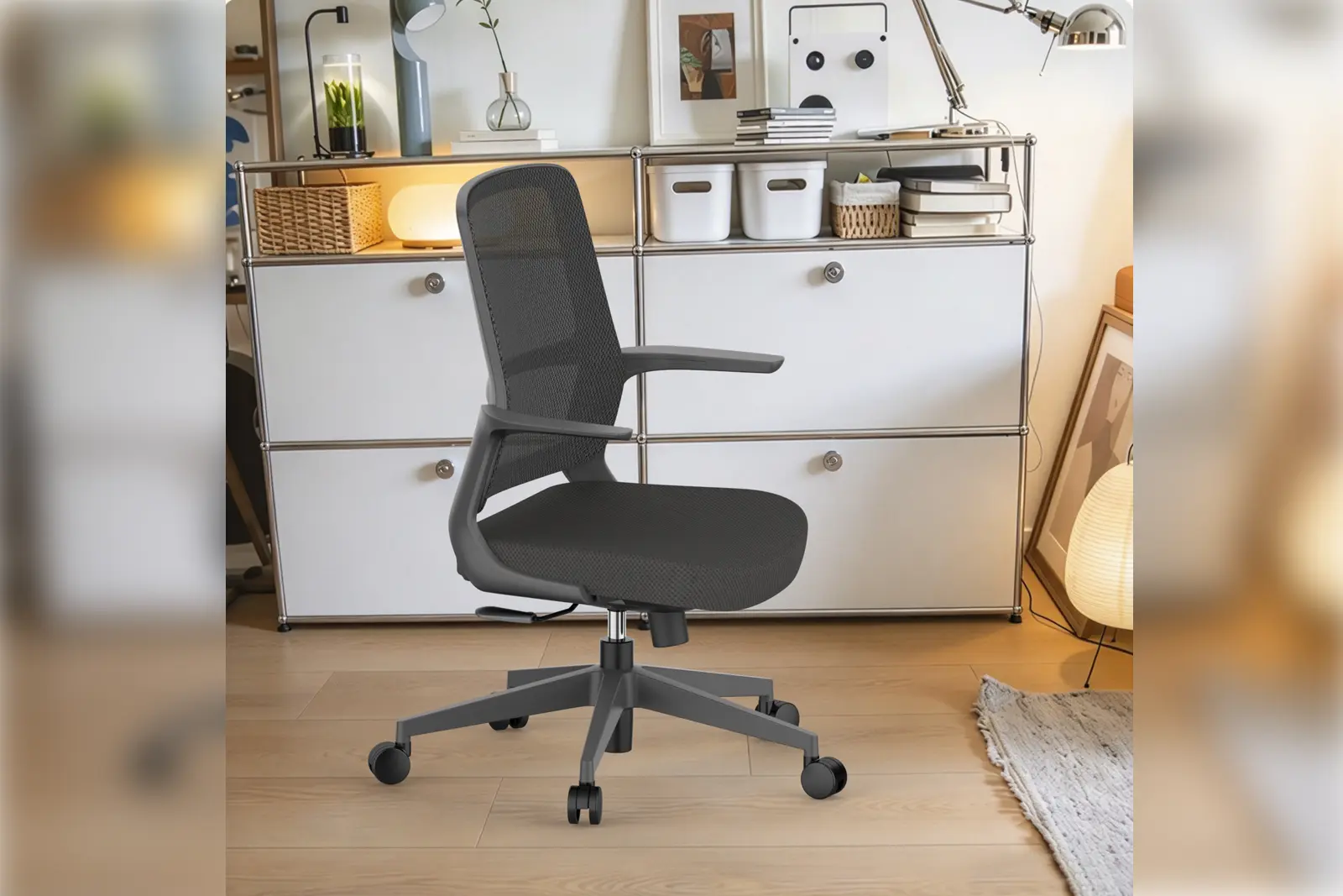 RC-018 Office Chair - Office Scene